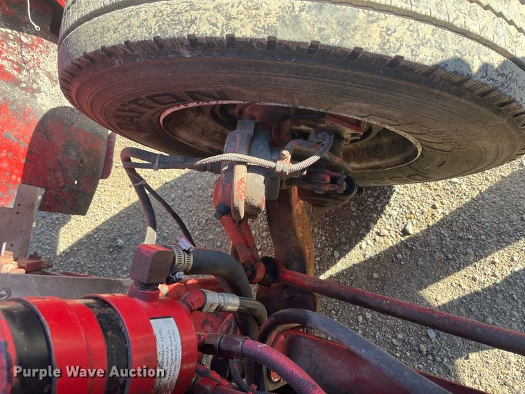 image for item DR7273 1996 Freightliner FLD  semi truck