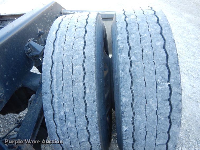 image for item DS1443 2015 Kenworth T880  semi truck