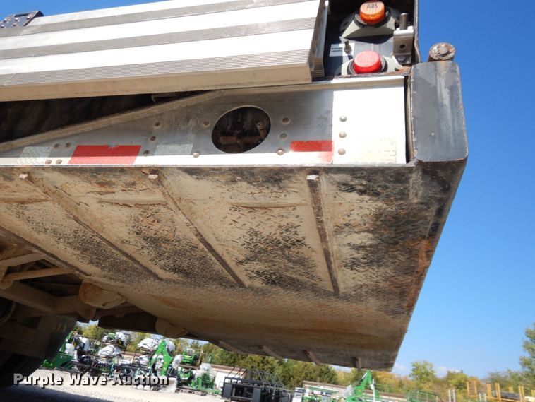 image for item DS1462 2010 Palomino MUV-ALL  drop deck equipment trailer