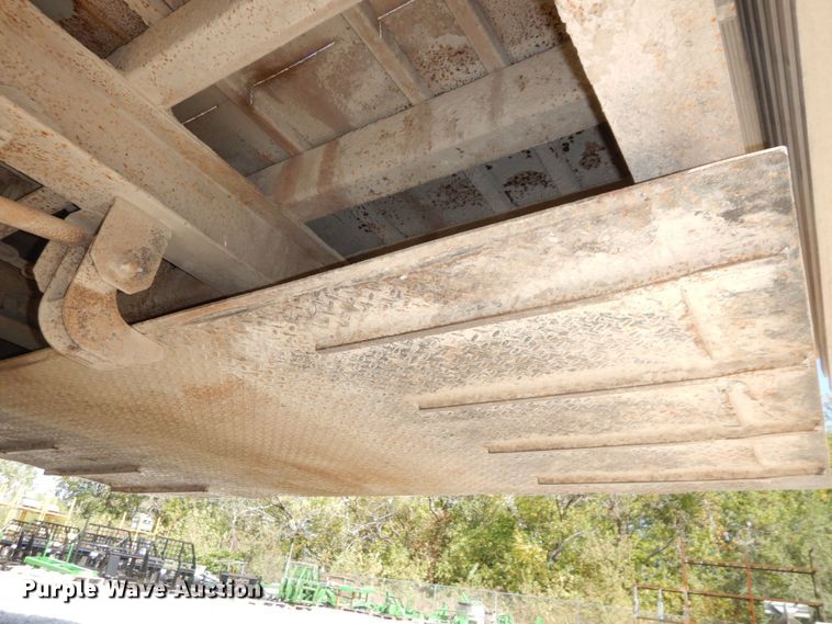 image for item DS1462 2010 Palomino MUV-ALL  drop deck equipment trailer