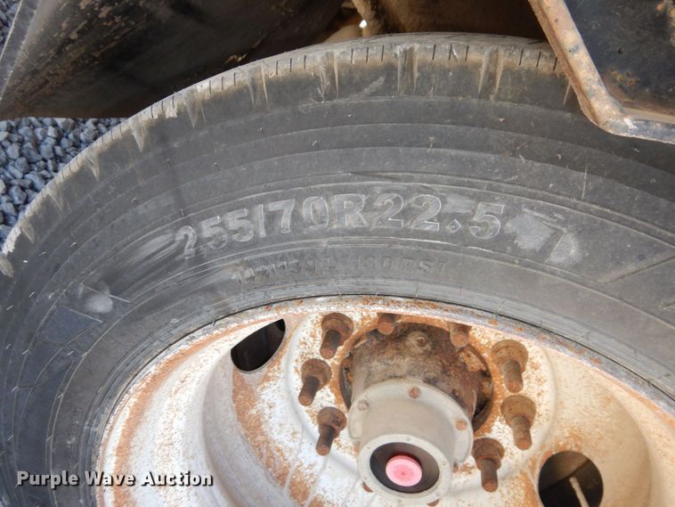 image for item DS1462 2010 Palomino MUV-ALL  drop deck equipment trailer