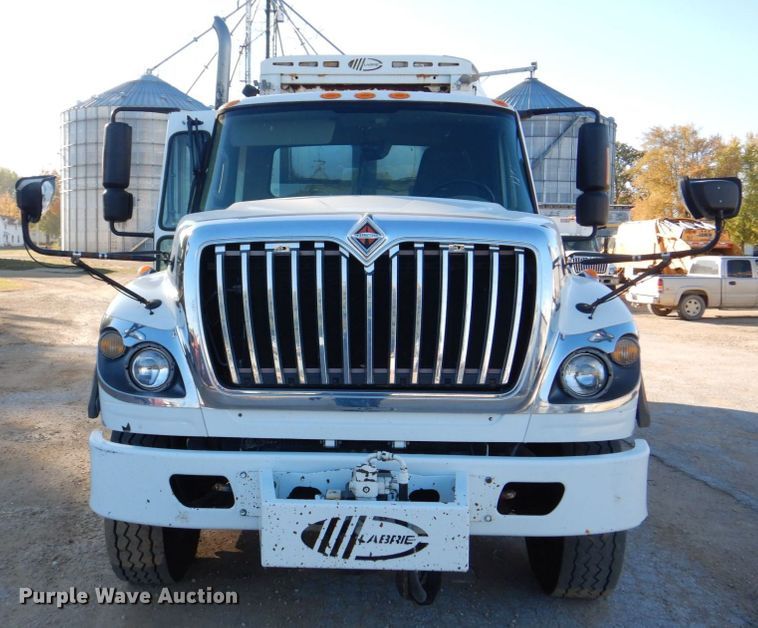 image for item DS8237 2012 International WorkStar 7400  refuse truck