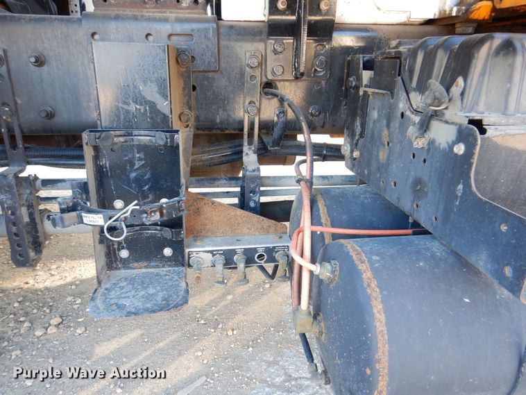 image for item DS8237 2012 International WorkStar 7400  refuse truck