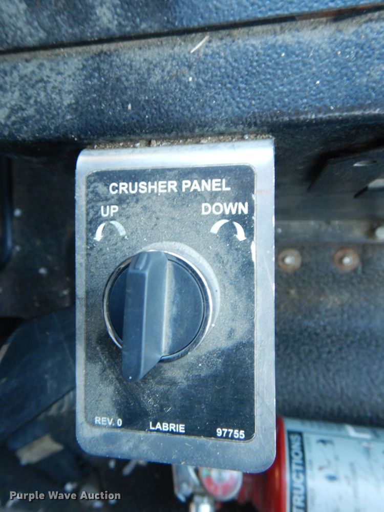 image for item DS8237 2012 International WorkStar 7400  refuse truck