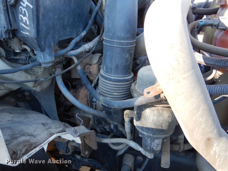 image for item DS8237 2012 International WorkStar 7400  refuse truck