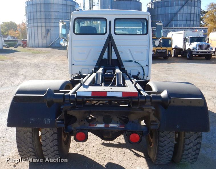 image for item DS8238 1994 Mack CS200 hook lift truck