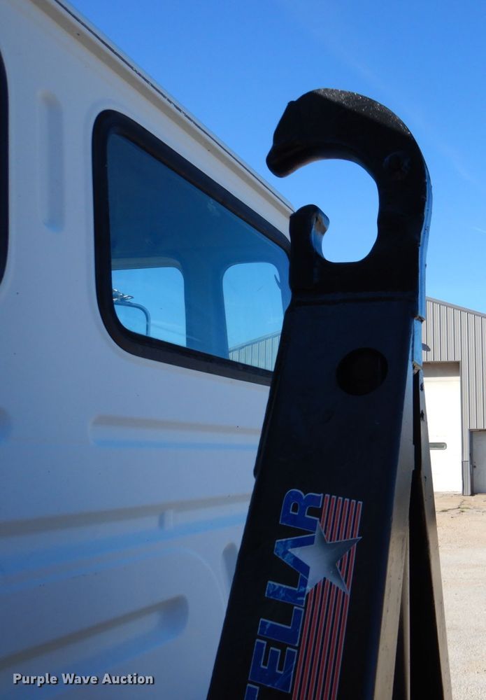 image for item DS8238 1994 Mack CS200 hook lift truck