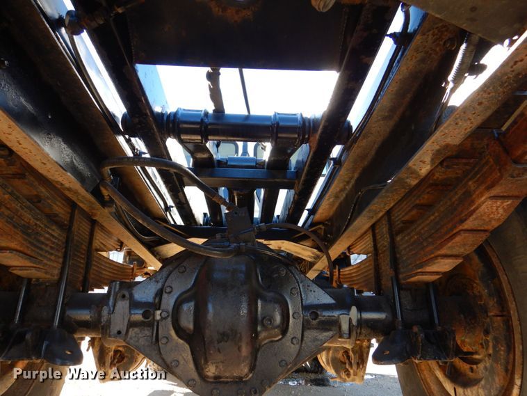 image for item DS8238 1994 Mack CS200 hook lift truck