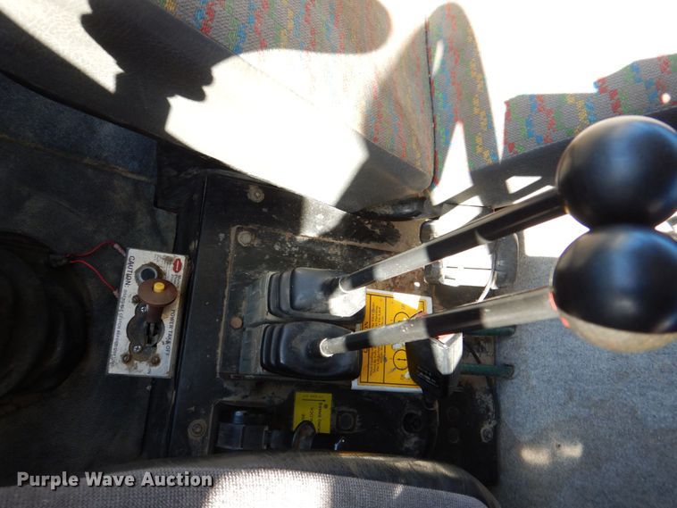 image for item DS8238 1994 Mack CS200 hook lift truck