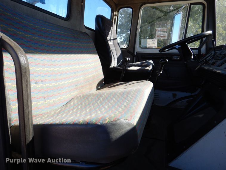 image for item DS8238 1994 Mack CS200 hook lift truck