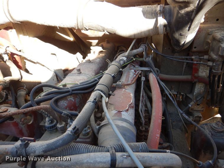 image for item DS8238 1994 Mack CS200 hook lift truck