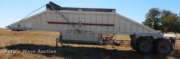 image for item HF9387 2012 Construction Trailer Specialists BDT-40  bottom dump trailer