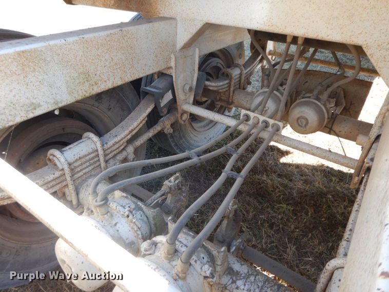 image for item HF9387 2012 Construction Trailer Specialists BDT-40  bottom dump trailer