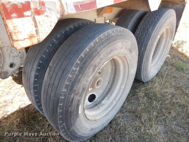 image for item HF9387 2012 Construction Trailer Specialists BDT-40  bottom dump trailer