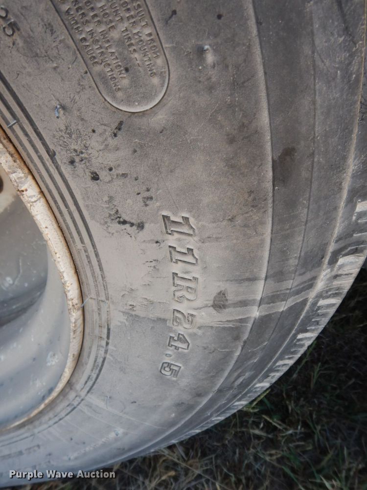 image for item HF9387 2012 Construction Trailer Specialists BDT-40  bottom dump trailer