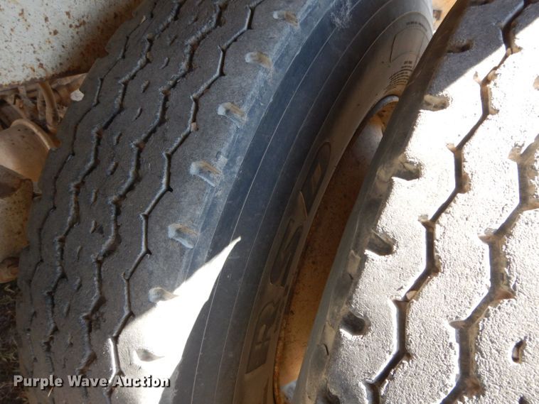 image for item HF9387 2012 Construction Trailer Specialists BDT-40  bottom dump trailer