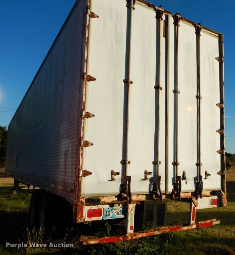 image for item HF9408 1985 Trailmobile 01HA-1SAM  dry van trailer