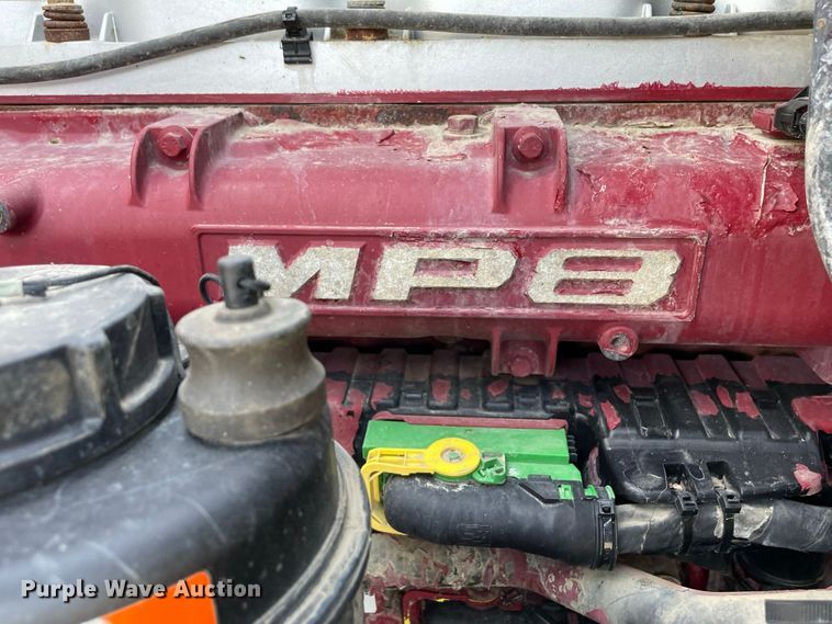 image for item JC9925 2014 Mack CHU613  semi truck