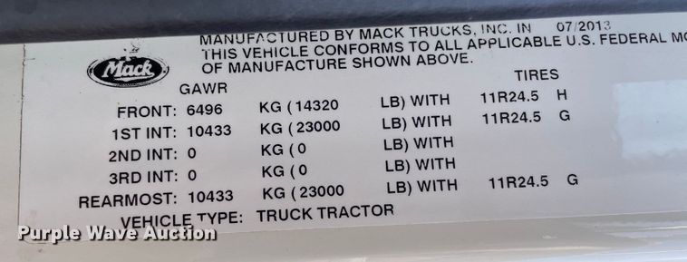 image for item JC9925 2014 Mack CHU613  semi truck