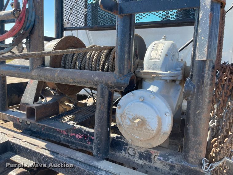 image for item JD9262 1994 Mack CH613 winch truck