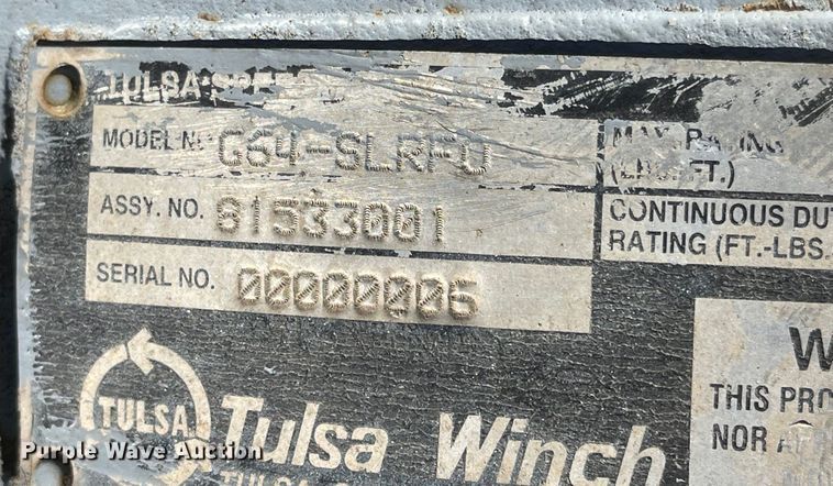 image for item JD9262 1994 Mack CH613 winch truck