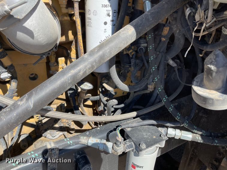 image for item JD9263 2008 Kenworth W900  semi truck