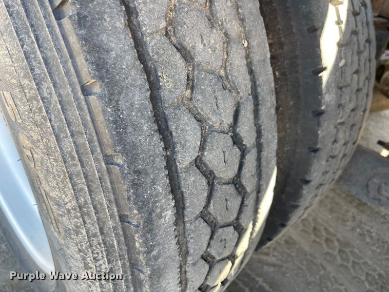 image for item JD9263 2008 Kenworth W900  semi truck