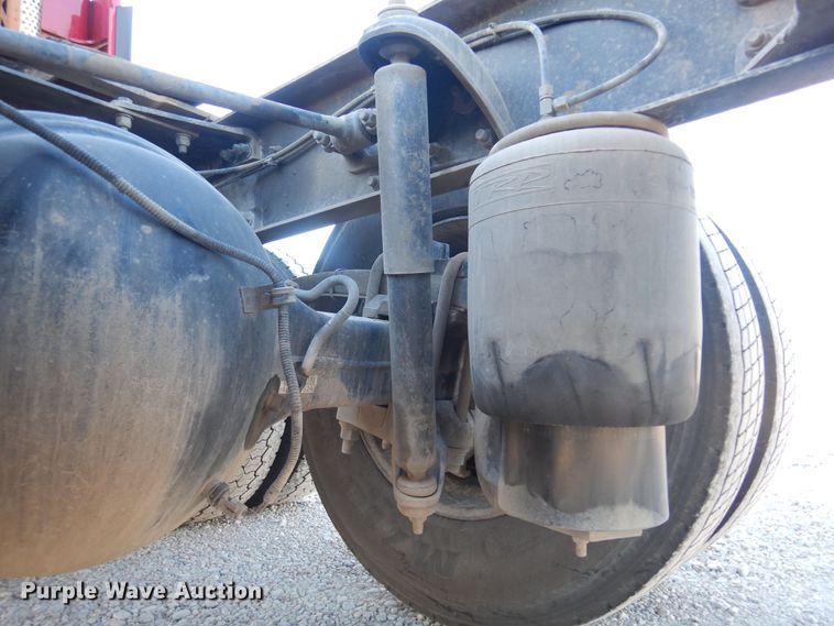 image for item JJ9658 2016 Kenworth T660  semi truck