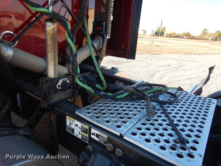 image for item JJ9658 2016 Kenworth T660  semi truck