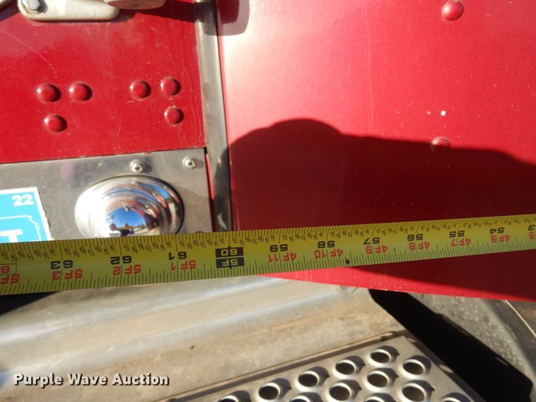 image for item JJ9658 2016 Kenworth T660  semi truck