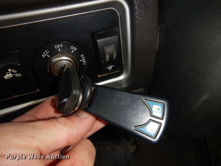 image for item JJ9658 2016 Kenworth T660  semi truck