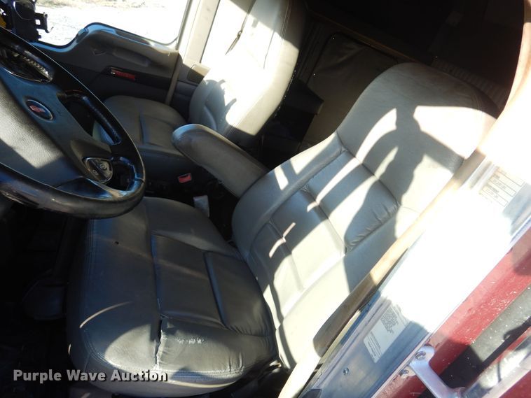 image for item JJ9658 2016 Kenworth T660  semi truck