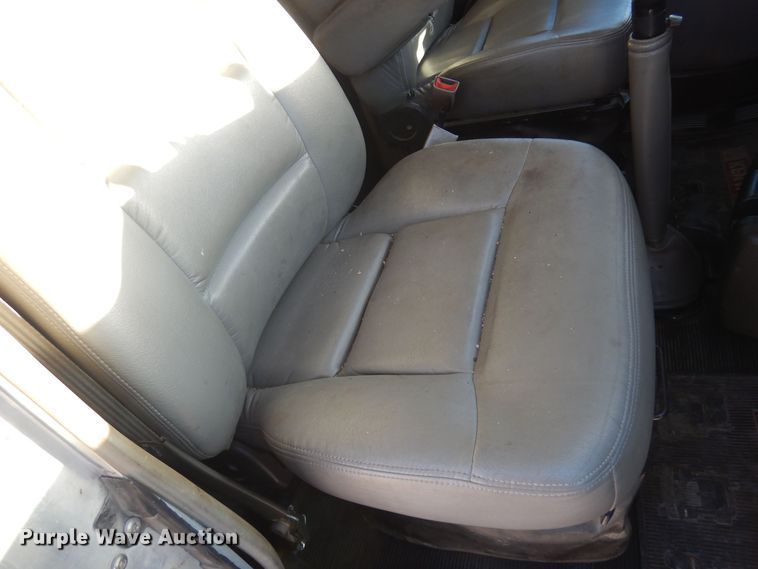 image for item JJ9658 2016 Kenworth T660  semi truck