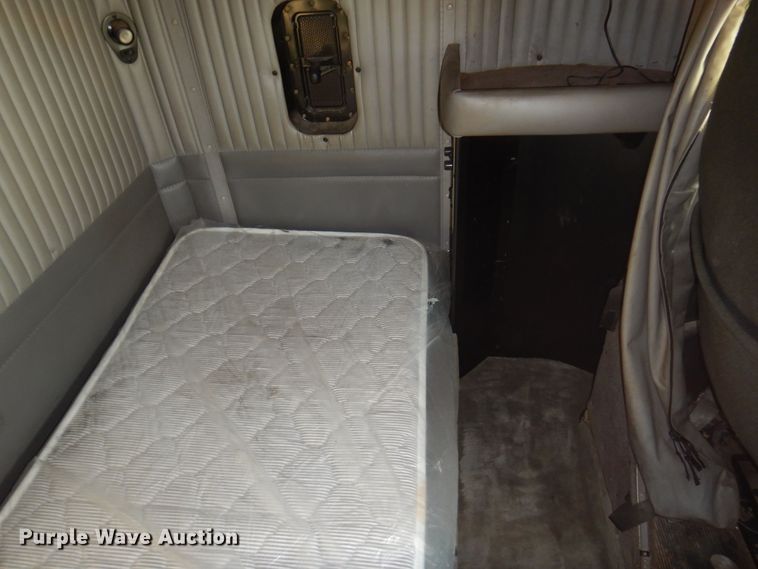 image for item JJ9658 2016 Kenworth T660  semi truck