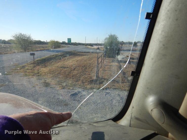 image for item JJ9658 2016 Kenworth T660  semi truck