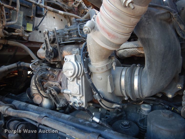 image for item JJ9658 2016 Kenworth T660  semi truck