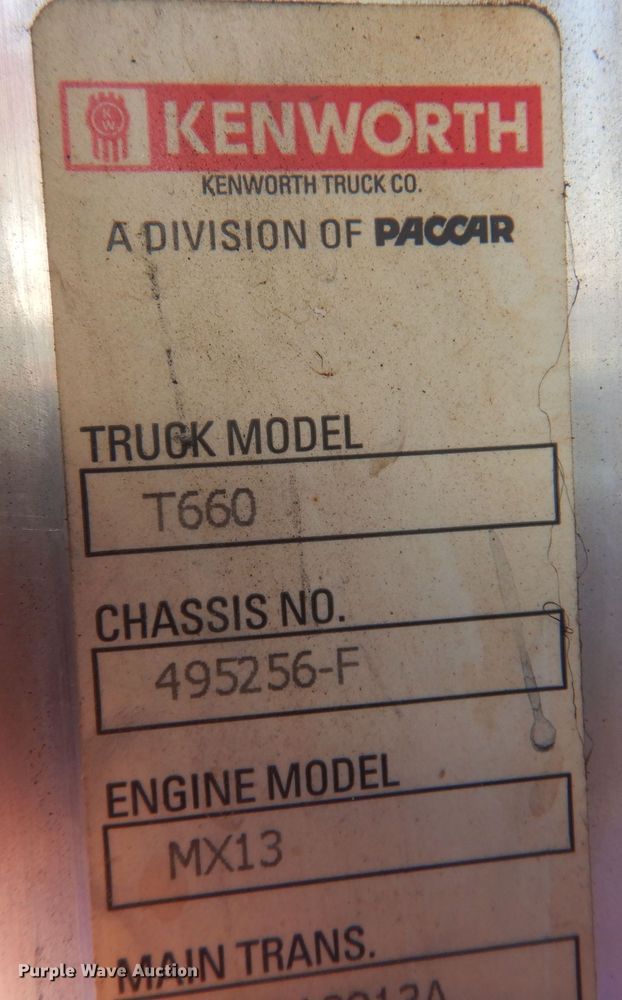 image for item JJ9658 2016 Kenworth T660  semi truck