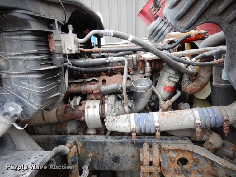 image for item JL9882 2009 Freightliner Cascadia  semi truck