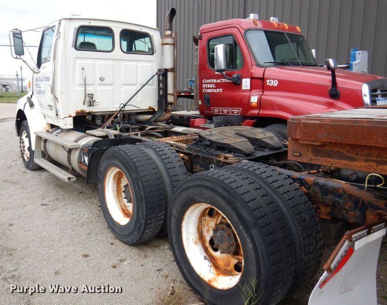 image for item JL9883 2007 Sterling A-Line  semi truck