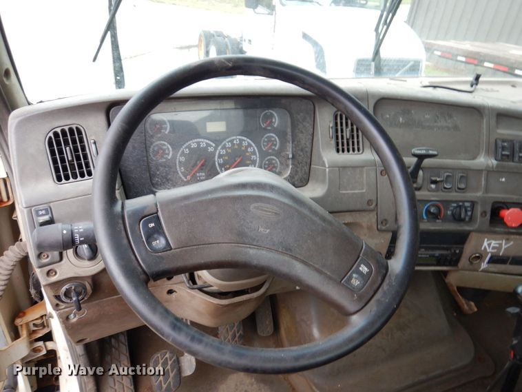 image for item JL9883 2007 Sterling A-Line  semi truck