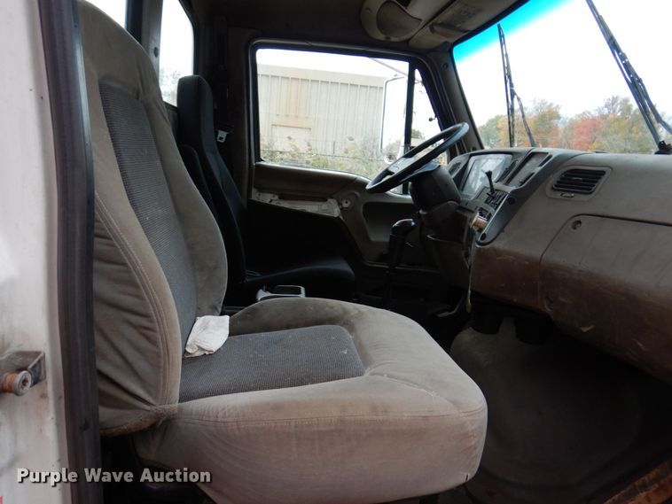 image for item JL9883 2007 Sterling A-Line  semi truck