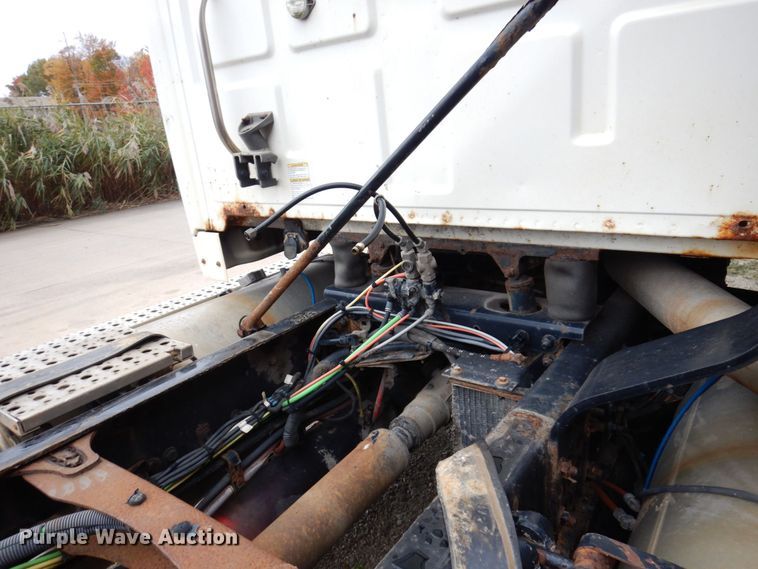 image for item JL9883 2007 Sterling A-Line  semi truck