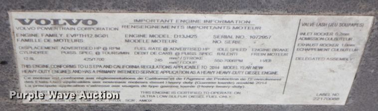 image for item JL9884 2015 Volvo VN  semi truck