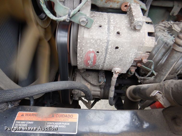 image for item JL9886 2017 Volvo VN  semi truck