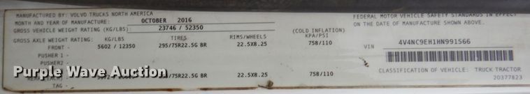 image for item JL9886 2017 Volvo VN  semi truck