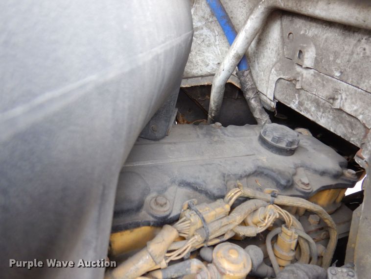 image for item JL9888 2005 Ford F650 Super Duty  flatbed truck