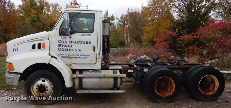 image for item JL9889 2007 Sterling A-Line  semi truck