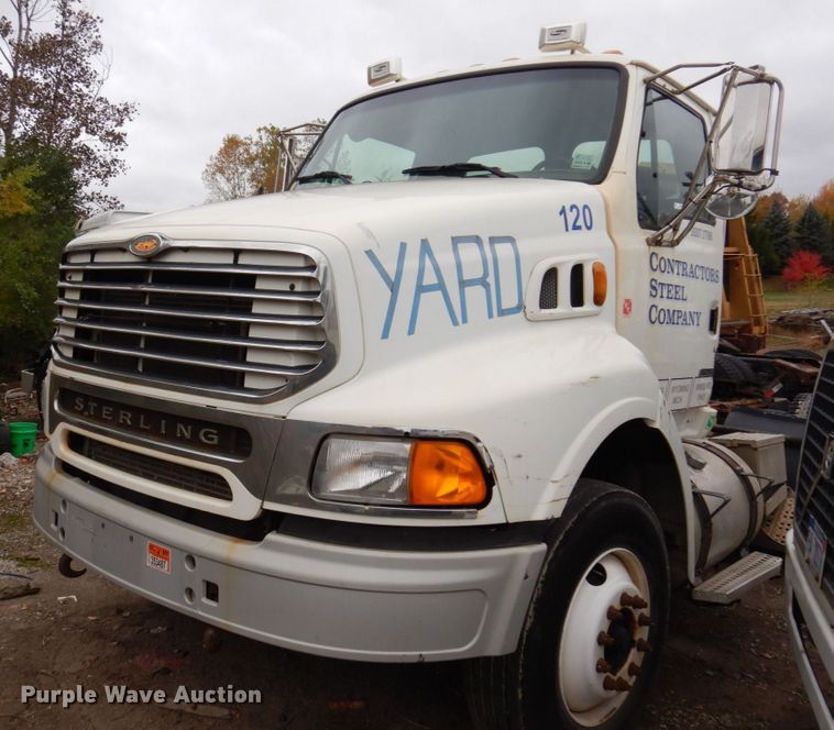 image for item JL9890 2007 Sterling A-Line  semi truck