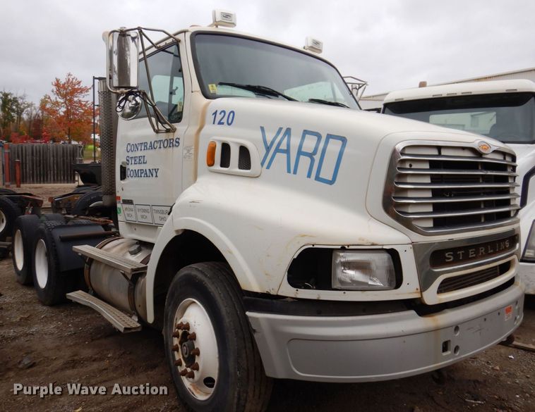 image for item JL9890 2007 Sterling A-Line  semi truck