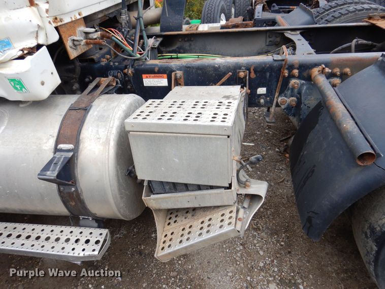 image for item JL9890 2007 Sterling A-Line  semi truck